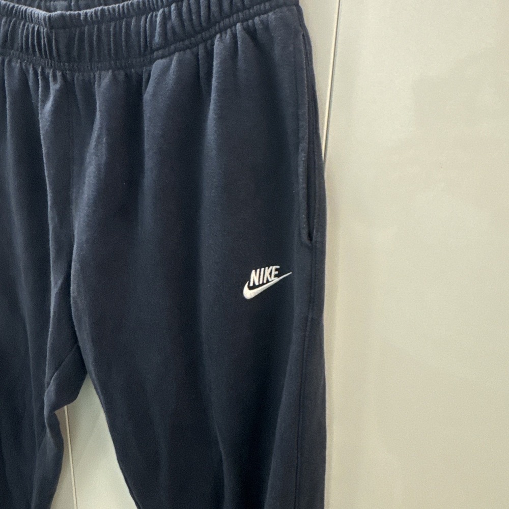 Men's Nike Sportswear Fleece Joggers Navy Blue Size Large - Picture 2 of 8
